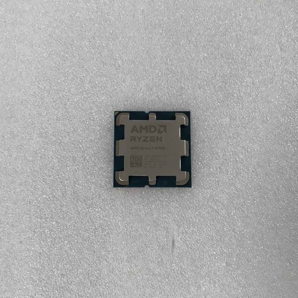 AMD 〔中古〕Ryzen7 8700G BOX（中古保証1ヶ月間） | パソコン