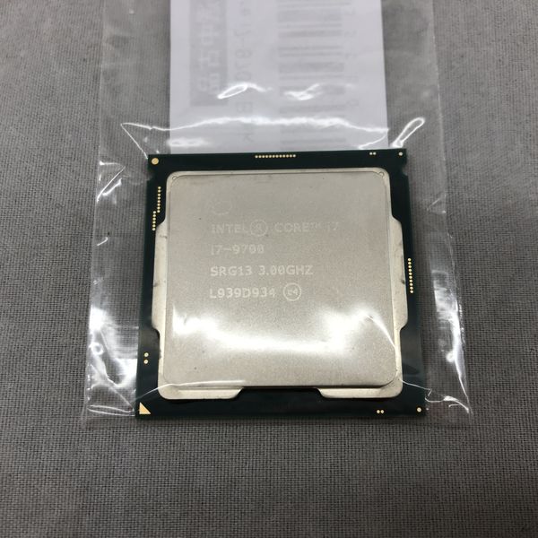 Intel 〔中古〕インテル® Core™ i7 プロセッサー -9700 Bulk（中古保証 