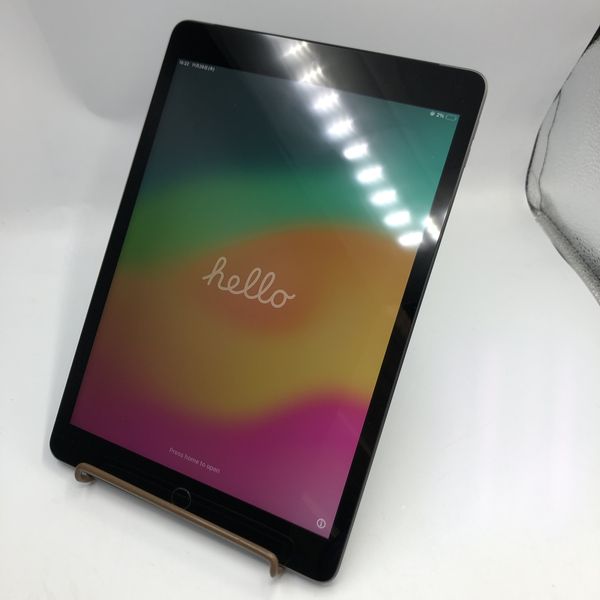 中古 SIMロック解除済 au iPad 第8世代 32GB WiFi＋Cellular ローズ