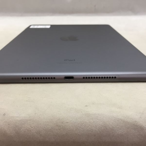 APPLE 〔中古〕iPad (第8世代) 32GB スペースグレイ MYMH2J/A au