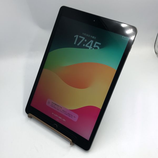 au iPad 第8世代 WiFi+Cellular 128GB シルバー au版 iPad第7世代