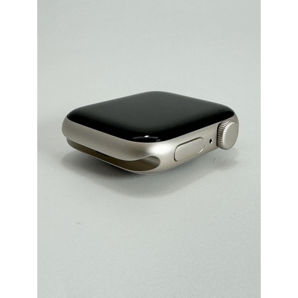 Apple アップル/Apple Watch SE(第2世代)40mm/MNJT3J/A/YRWGP9LYQV/パソコン関連/Aランク/05【中古】 Apple Apple Watch SE 第2世代 GPSモデル 40mm MNJP3J/A [スター