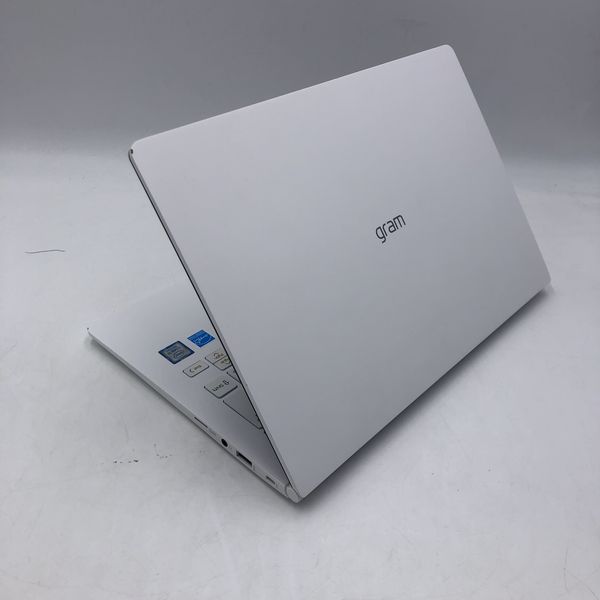 LG 〔中古〕13Z990-GA54J Core i5 プロセッサー -8265U/8GB LG 〔中古〕13Z990-GA54J Core i5 プロセッサー -8265U/8GB