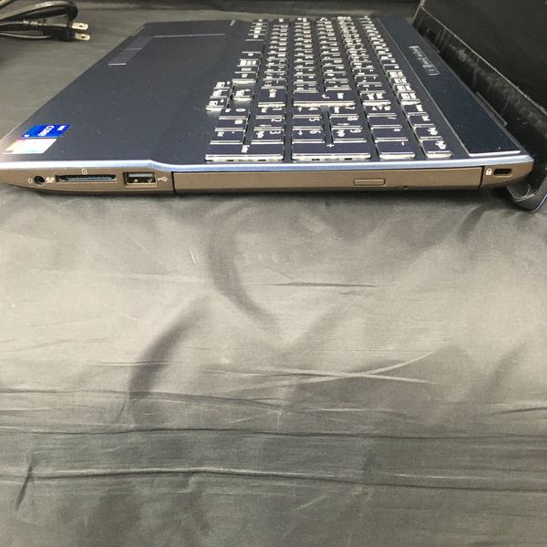 FUJITSU 〔中古〕FMV LIFEBOOK AH53/F3 FMVA53F3L2 Core i7-1195G7