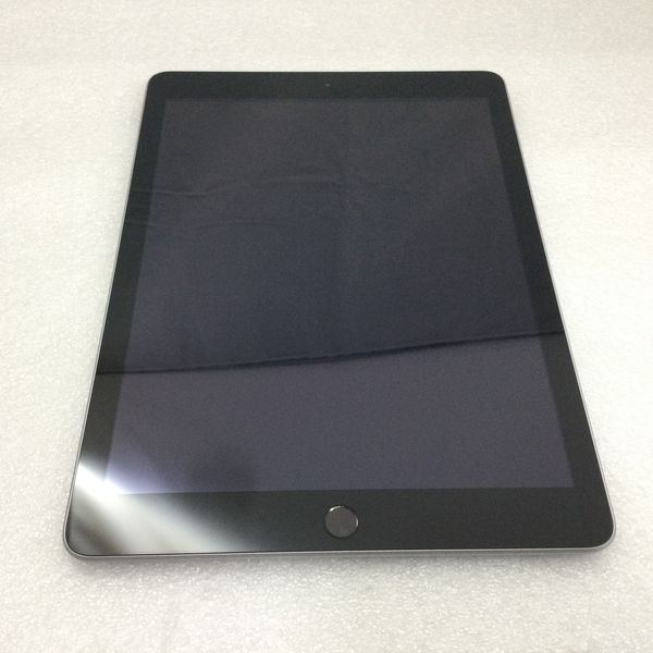 Apple iPad 第七世代 Wi-Fiモデル 32GB スペースグレー 箱 中古 【海外版】Apple iPad 第7世代/2019 Wi-Fi 32GB スペース