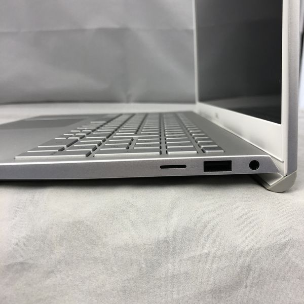 DELL 〔中古〕Inspiron 5505 Ryzen 7 4700U/8GB/512GB(SSD)/AMD Radeon