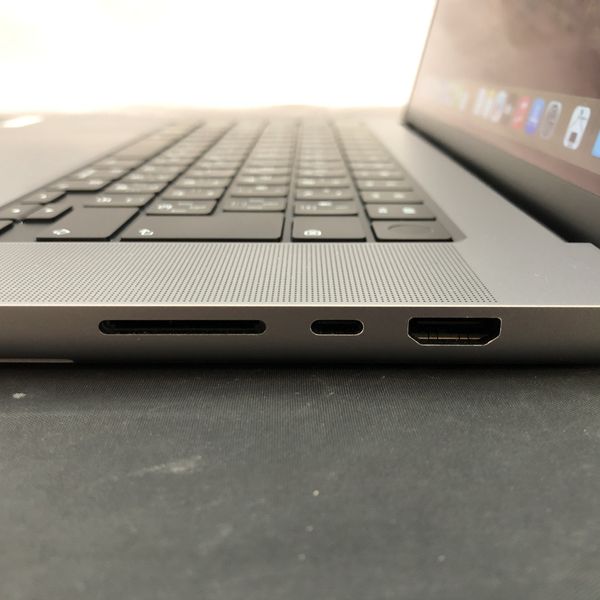 Mac (Apple) - 「未開封」MacBook Pro16-inch M1 MAX CTO APPLE 〔中古〕MacBook Pro (16-inch・M1 Max・2021) MK1A3J/A