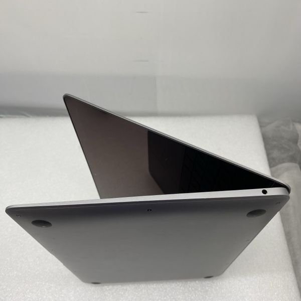 りほっち　MacBookAir2020 M1本体 付属あり APPLE 〔中古〕MacBook Air (M1・ 2020) M1チップ 8コア/16GB
