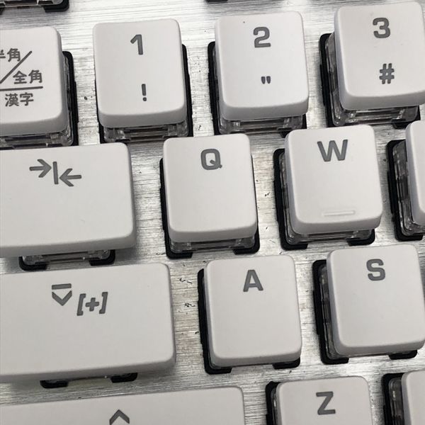 ROCCAT VULCAN キーボード　中古品 ROCCAT ゲーミングキーボード Vulcan TKL JP 日本語配列 有線