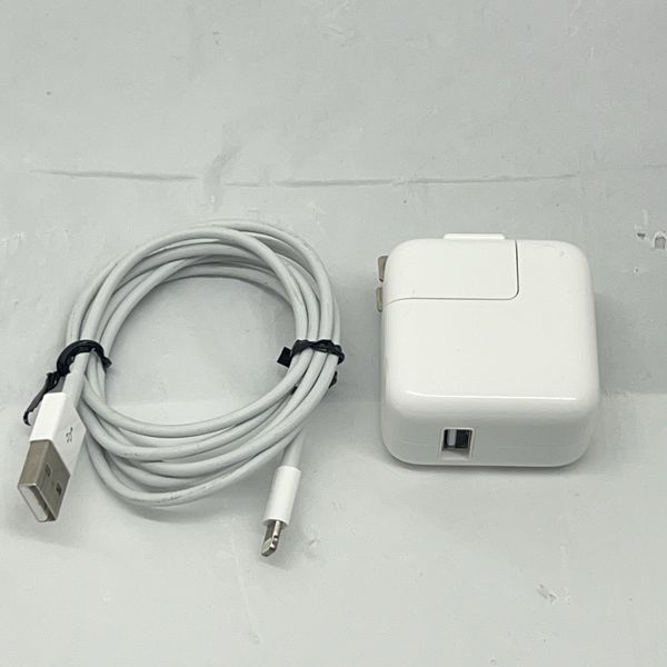 Apple iPad 第7世代 32GB シルバー 本体 充電器付き APPLE 〔中古〕iPad 7th Gen Wi-Fi 32GB Silver NW752J/A(中古