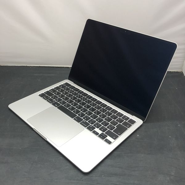 APPLE 〔中古〕MacBook Air (M2・2022) MLXY3J/A シルバー Apple M2