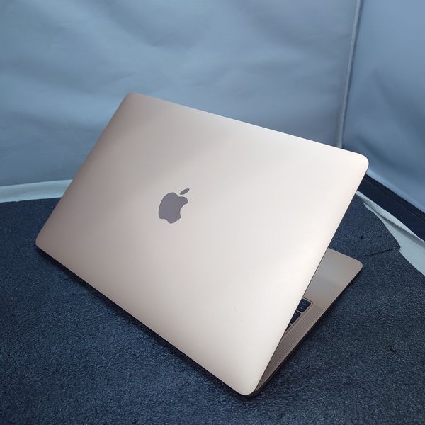 Apple - 【美品】MacBook Air  2019 ゴールド MVFN2J/A APPLE 〔中古〕MacBook Air (Retina・13-inch・2019) ゴールド