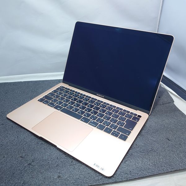 MacBook Air (13 インチ、2019) 中古品256GB