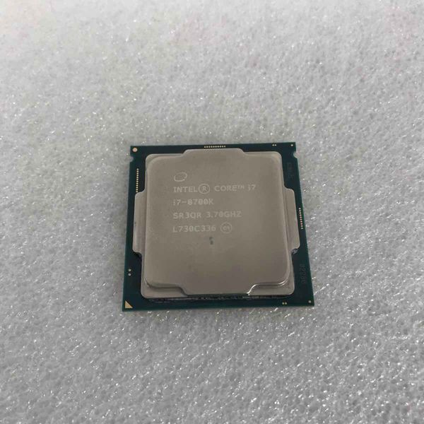 Intel Core i7-8700K 返品可 Intel Core i7-8700K 3.7 GHz 6-Core 12M cache LGA 1151