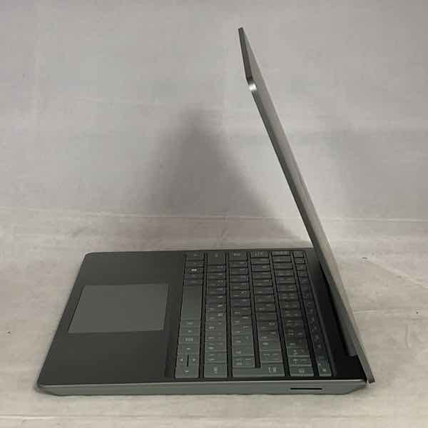 Microsoft 〔中古〕Surface Laptop Go2 8QC-00032 セージ Core i5