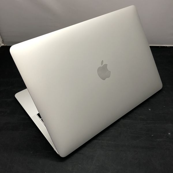 APPLE 〔中古〕MacBook Air (Retina 13-inch 2018) シルバー MREC2J/A