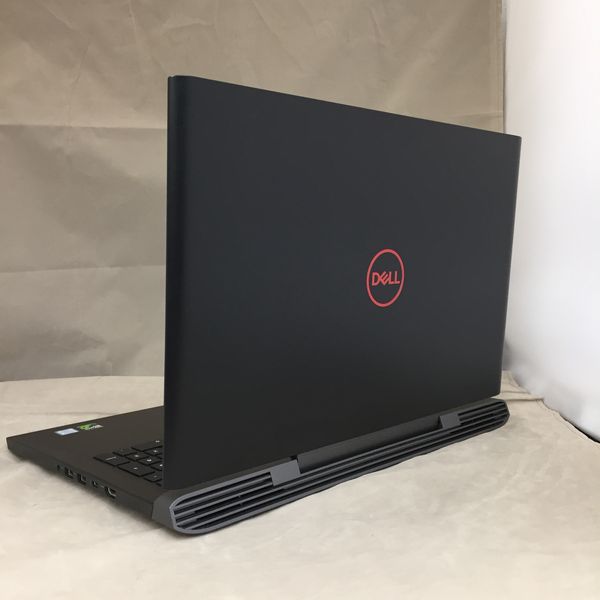 Windowsノート本体 Dell Inspiron 7577 i5 7700HQ/16Gb/1T