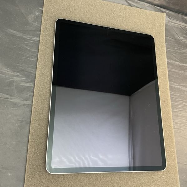 APPLE 〔中古〕iPad Pro 12.9インチ (第6世代) Wi-Fi 1TB スペース