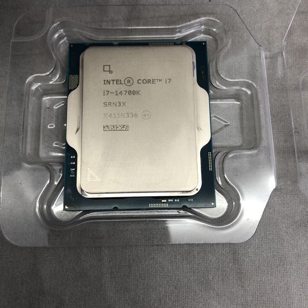 Intel 〔中古〕インテル® Core™ i7 プロセッサー 14700K BOX（中古保証