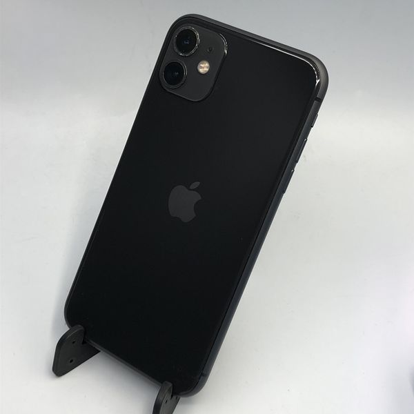 APPLE 〔中古〕iPhone11 256GB ブラック MWM72J/A docomo対応 SIM