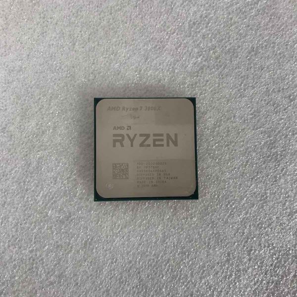 AMD 〔中古〕Ryzen7 3800X Bulk（中古保証1ヶ月間） | パソコン