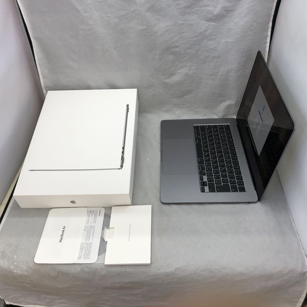 Apple MacBook Air M2 15インチ　未使用級 MacBook Air 15インチ Apple M2チップ搭載モデル [2023年モデル /SSD