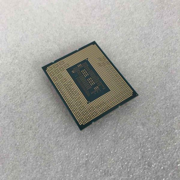 Intel 〔中古〕インテル® Core™ i5 プロセッサー -14500 BOX