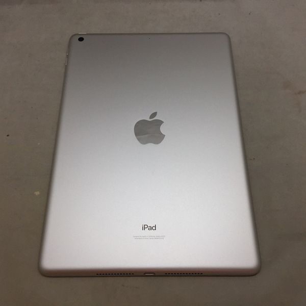 APPLE 〔中古〕iPad (第9世代) Wi-Fiモデル 64GB シルバー FK2L3J/A