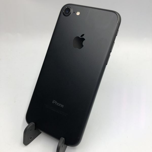 APPLE 〔中古〕iPhone7 32GB ブラック MNCE2J/A docomo対応端末 APPLE 〔中古〕iPhone7 32GB ブラック MNCE2J/A docomo対応端末