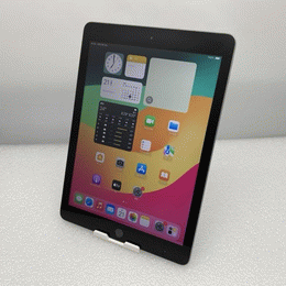 Apple - 【docomo】iPad 第6世代 (32GB) スペースグレー Amazon.co.jp: 【整備済み品】 Apple iPad (第6世代) Wi-Fi +