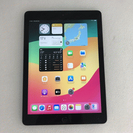 Apple au アップル/iPad（第6世代）32GB/MRM02J/A/DMPWC44EJMXJ/Bランク/06【中古】 Apple au アップル/iPad 第6世代 32GB/MRM02J/A/DMPX42ZJMXJ/B