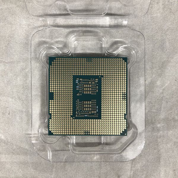 Intel 〔中古〕インテル® Core™ i9-10900F プロセッサー BOX