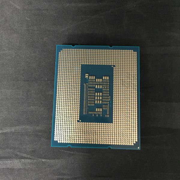 Intel 〔中古〕インテル® Core™ i5-12400F プロセッサー BOX