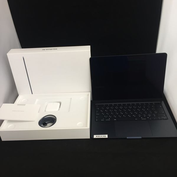 新品未使用　MacBook Air MC7X4J/A M2チップ　ミッドナイト ヨドバシ.com - アップル Apple MacBook Air 13インチ Apple M2チップ