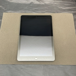 APPLE 〔中古〕iPad (第6世代) Wi-Fiモデル 32GB スペースグレイ  