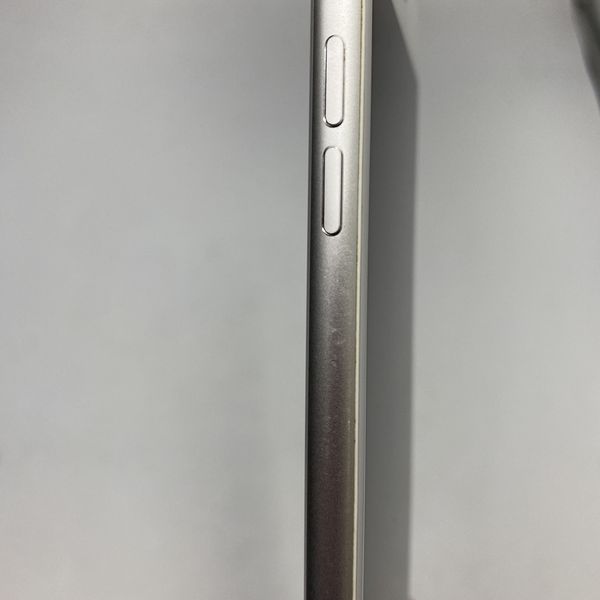 APPLE 〔中古〕iPhone8 Plus 64GB シルバー MQ9L2J/A SoftBank