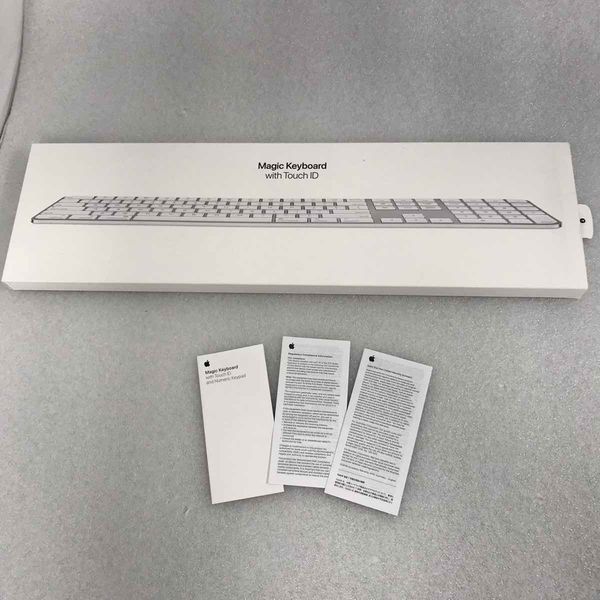 APPLE 〔中古〕Magic Keyboard テンキー付キ (JIS) MK2C3J/A