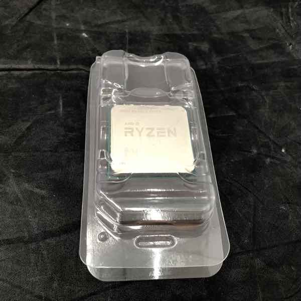AMD Ryzen 7 3700X CPU 中古