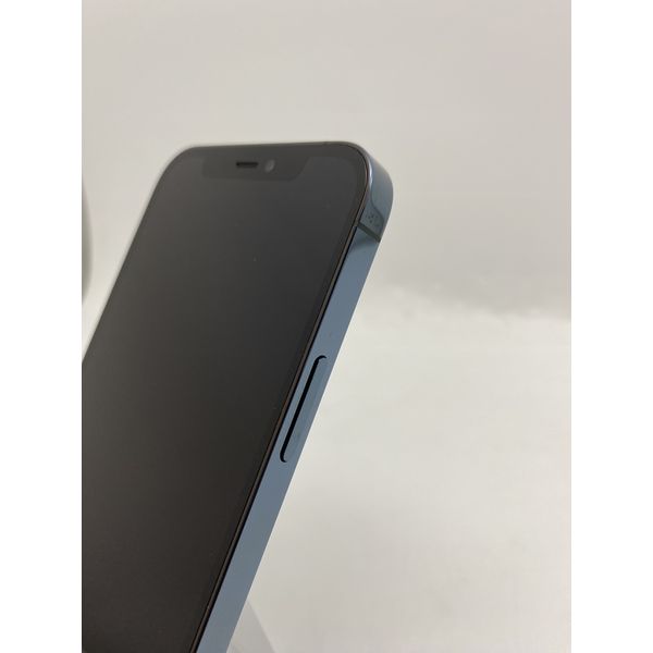 Apple - iPhone12 Pro Max 256GB  docomo 【△】新古品 Apple R-MGMD3J--774348 【Cランク中古品】 SIMロック解除済