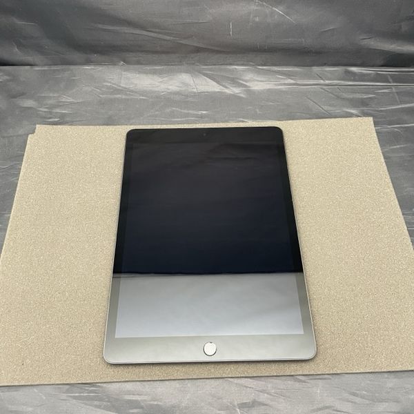 APPLE 〔中古〕iPad (第9世代) Wi-Fiモデル 64GB スペースグレイ