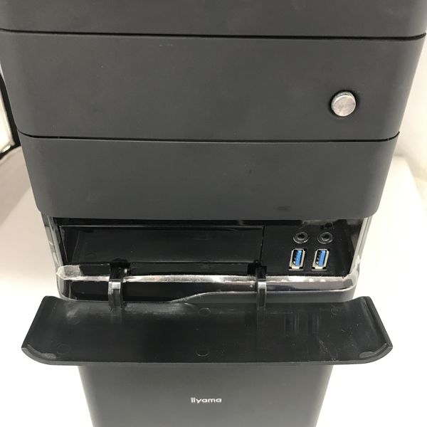 美品・ほぼ未使用】Level-M056-117 デスクトップ型PC