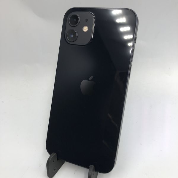 APPLE 〔中古〕iPhone12 64GB ブラック MGHN3J/A docomo対応 SIMロック