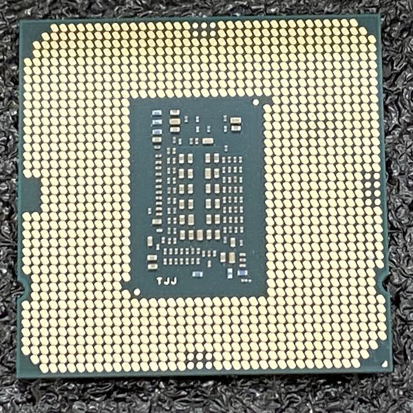 【中古】Intel Core i5-10500 Intel 〔中古〕インテル® Core™ i5-10500 プロセッサー Bulk