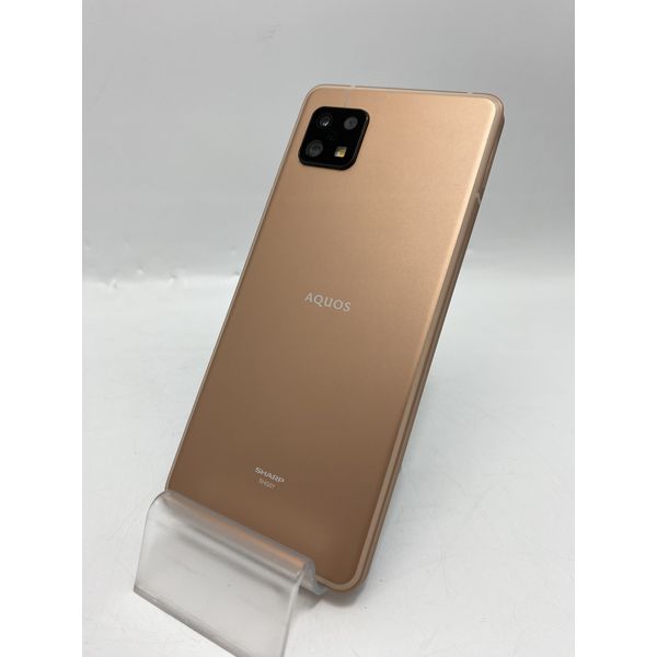 中古品　SHARP AQUOS SENSE6 ライトカッパー AQUOS sense6 SHG05ライトカッパー 中古 かなり美品 - メルカリ