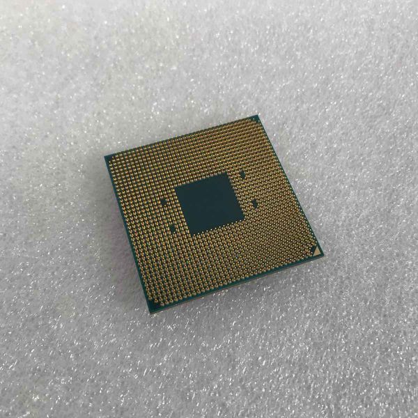 AMD 〔中古〕Ryzen7 1700 BOX（中古保証1ヶ月間） | パソコン