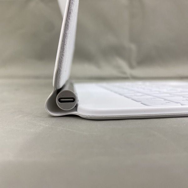 03渋、元:美品 iPad Air第５世代＋ Magic Keyboard 11インチiPad Pro（第4世代）/iPad Air（第5世代）用 Magic