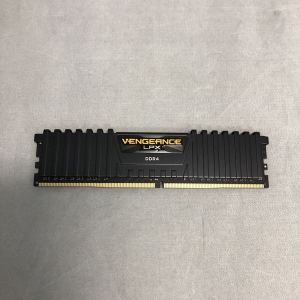 Corsair 〔中古〕VENGEANCE LPX DDR4-2666 16GB（中古保証1ヶ月間
