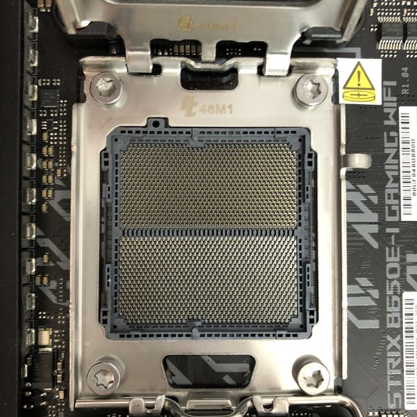 ASUS 〔中古〕ROG STRIX B650E-I GAMING WIFI（中古保証1ヶ月間