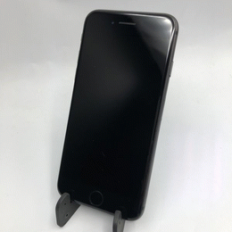 〔中古〕iPhone8 256GB スペースグレイ MQ842J/A docomo対応端末(中古保証1ヶ月間)
