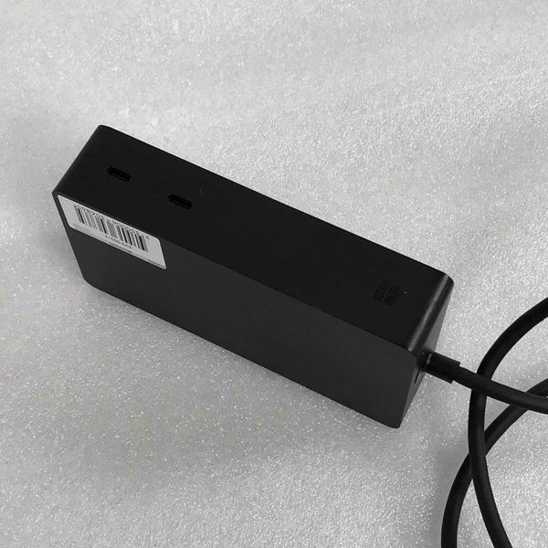 Microsoft - 〈中古〉Microsoft Surface ドック img01.jpg